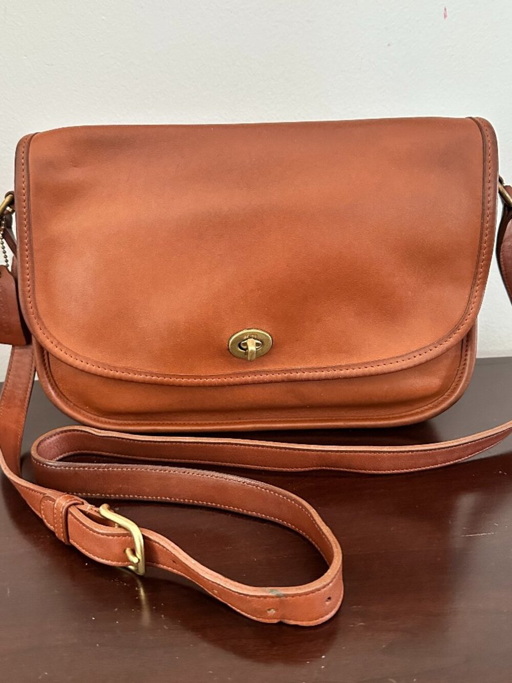 Vintage Coach 9790 Brown Leather City Bag Crossbody Shoulder
